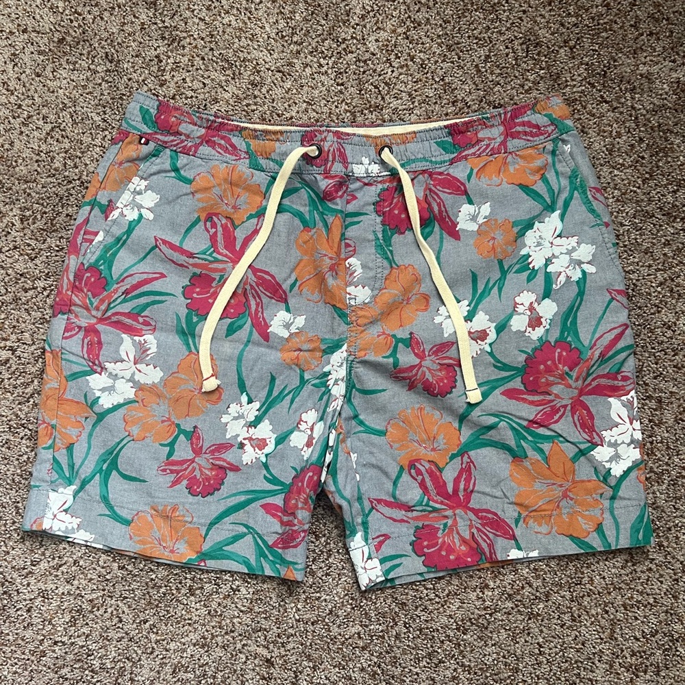 Men’s Swim Shorts - Size L